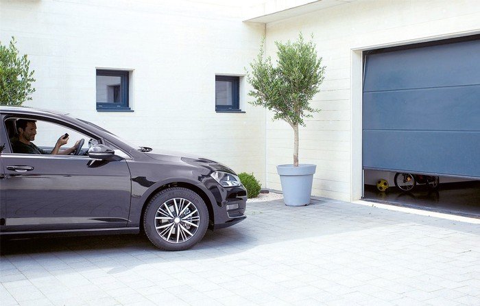 Motorizar tipos de puertas garaje | Somfy.es
